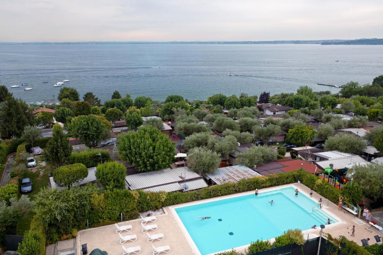 Camping Porto Srl Moniga del Garda Exterior foto
